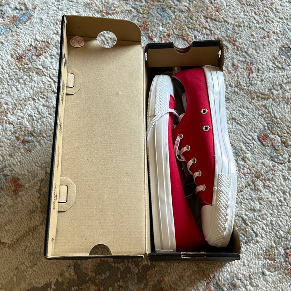 NWB Converse All Star Low Red